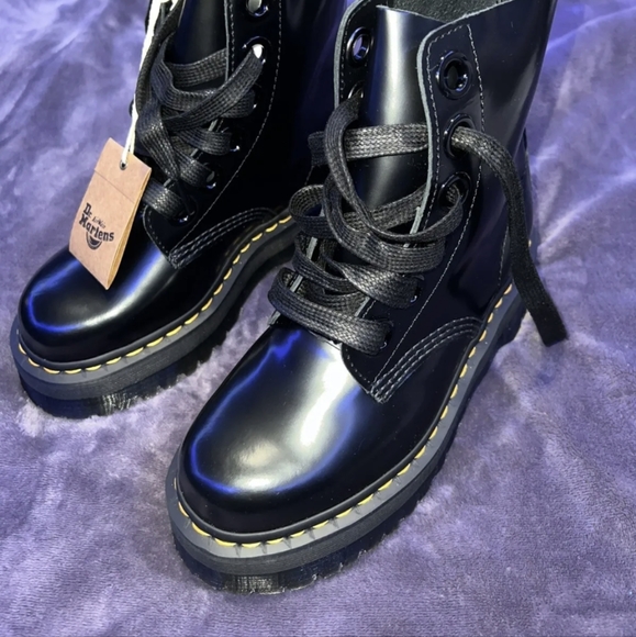 NWTGS Dr Martin Molly's size US 10 UK 8 - Picture 2 of 3